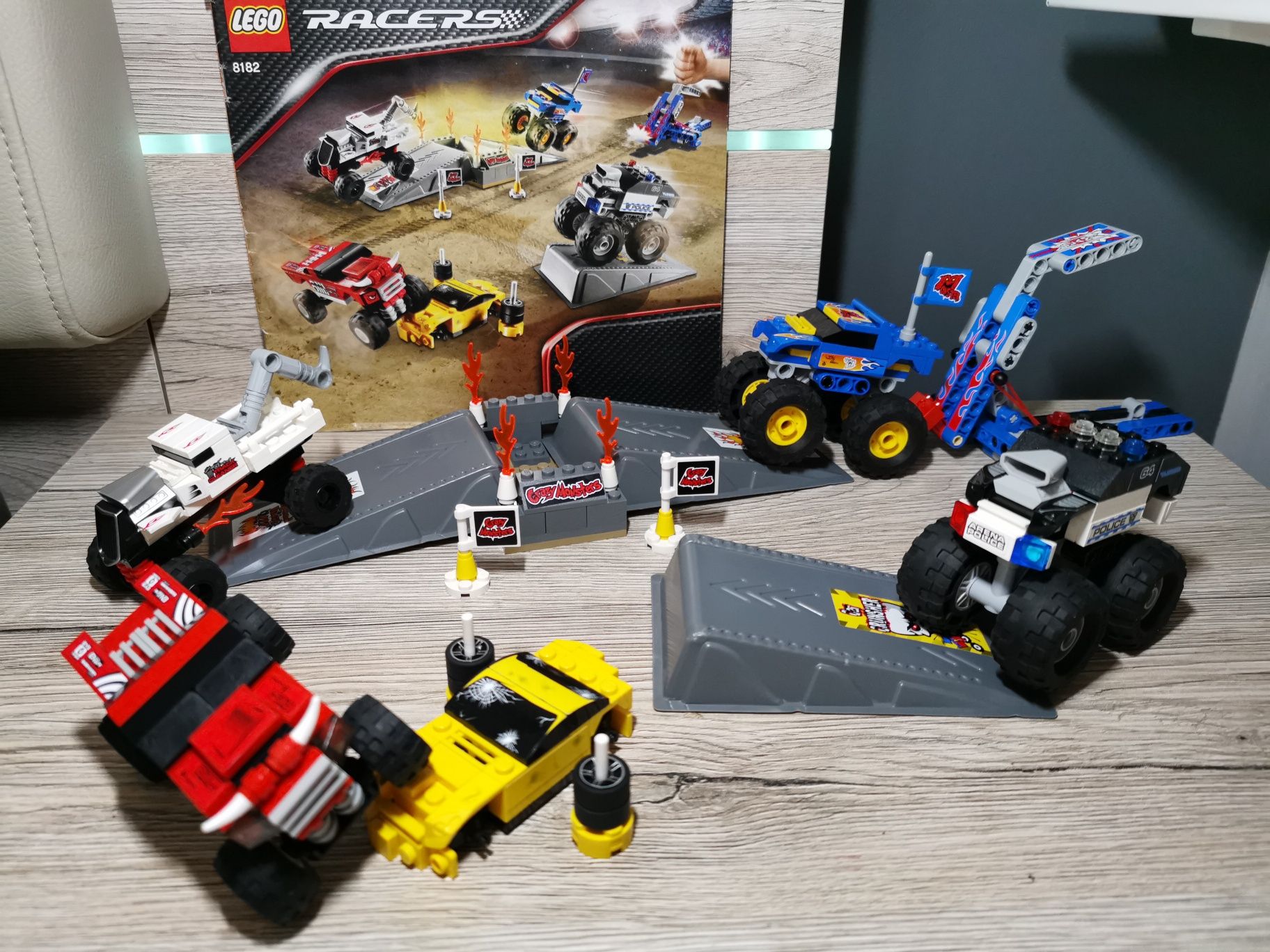 Lego Racers 8182 Monster Crushers