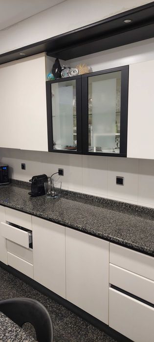 Cozinha usada em Muito Bom Estado