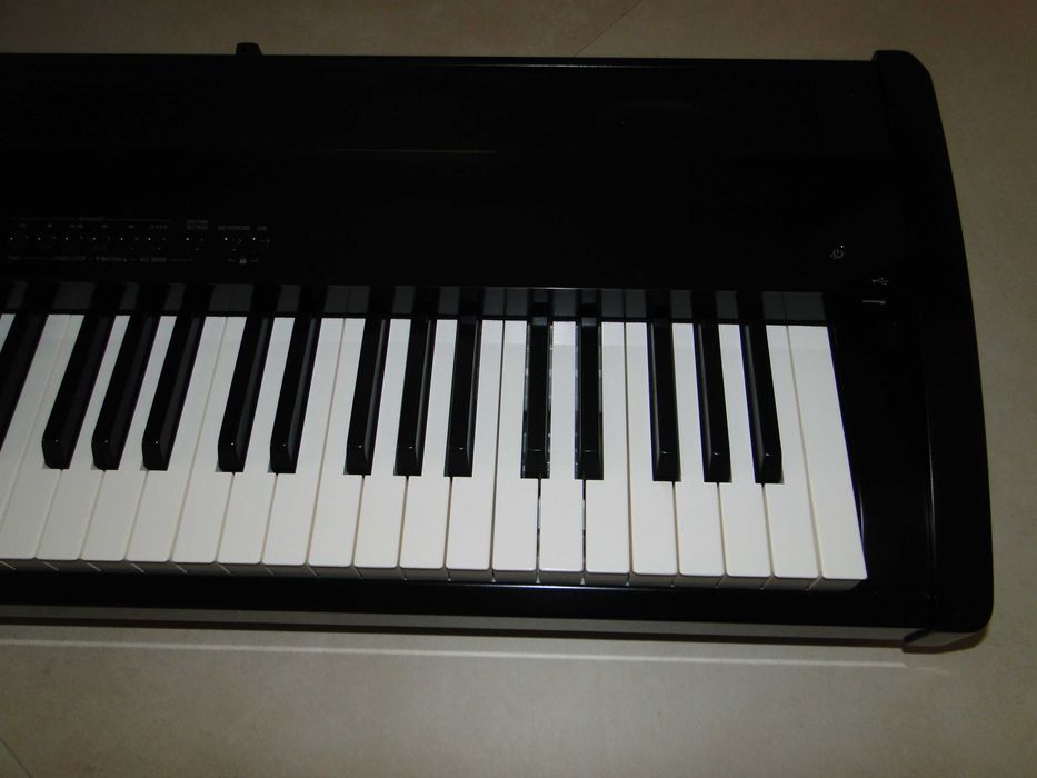 Profesjonalne Piano Cyfrowe Z Głośnikami KAWAI ES8.Jak Nowe.Okazja