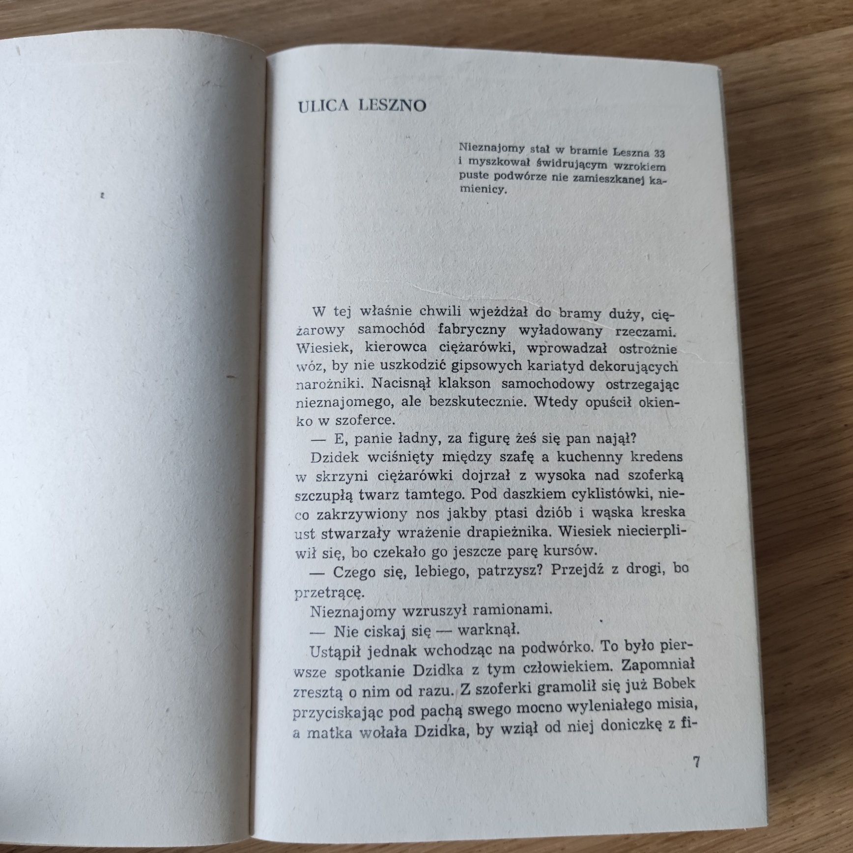 Zbigniew Wróblewski Z jednego domu Wydanie I