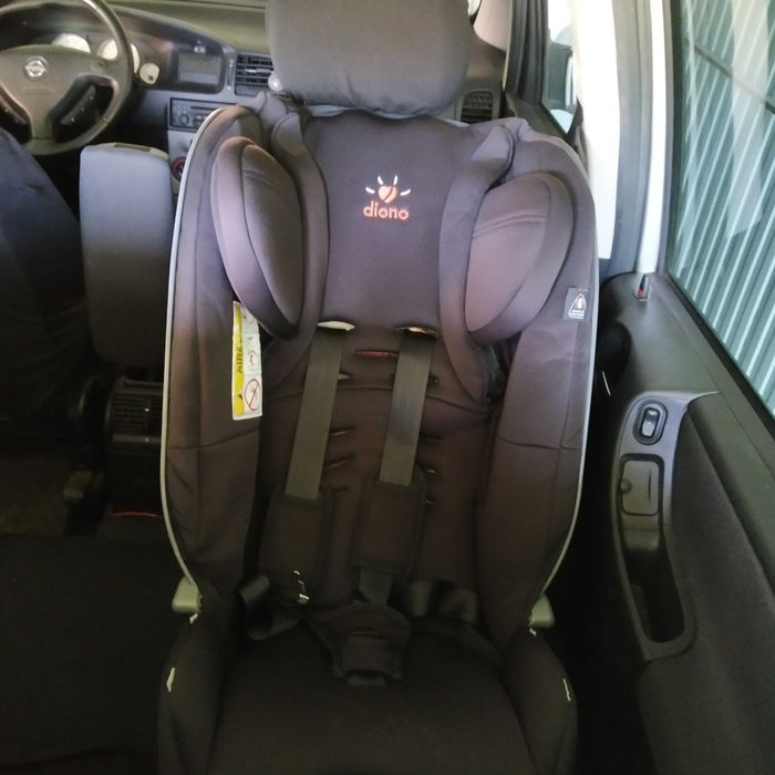 Fotelik samochodowy Diono Radian 5 (RWF)