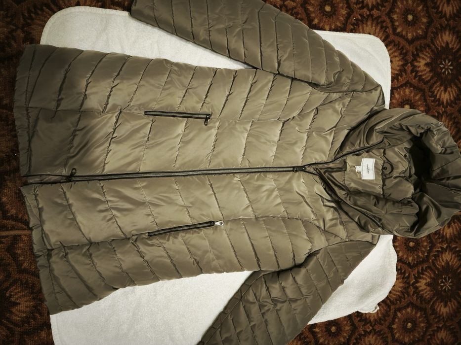 Продам Жіночі куртки