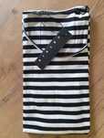 Wyjątkowy T-shirt "Sisley" r. S