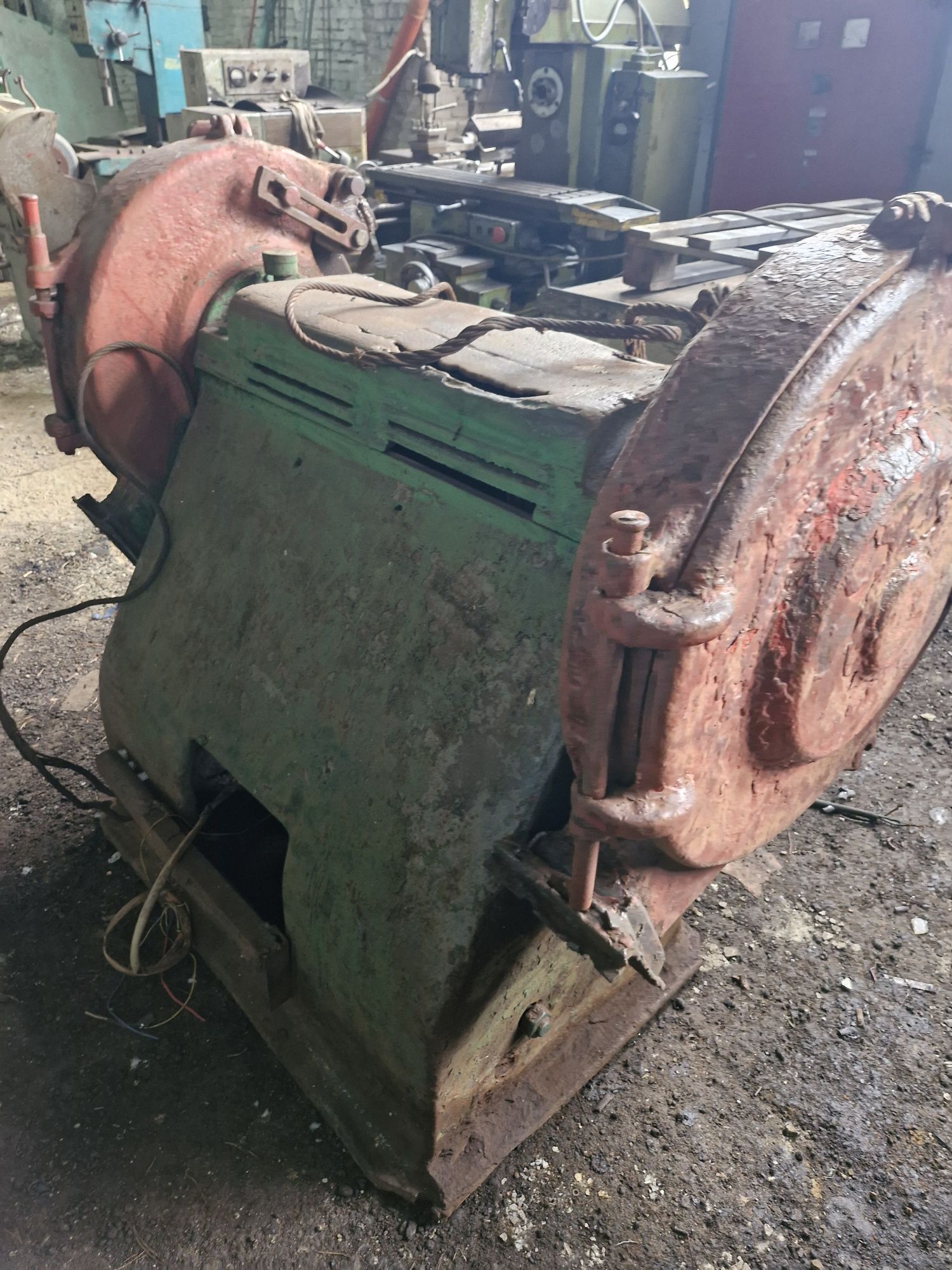 3м636 станок обдирочно шлифовальный (точило  диам 600)