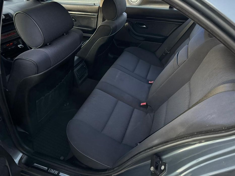 Свіжа БМВ Е39 2.0tdi 2001рік стан супер