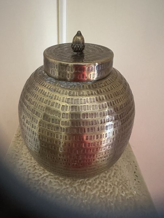 Conjunto de 3 vasos em metal