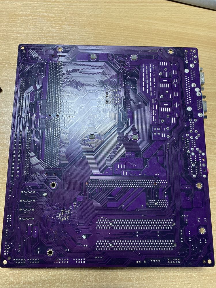 Материнська плата ECS Geforce6100PM-M2