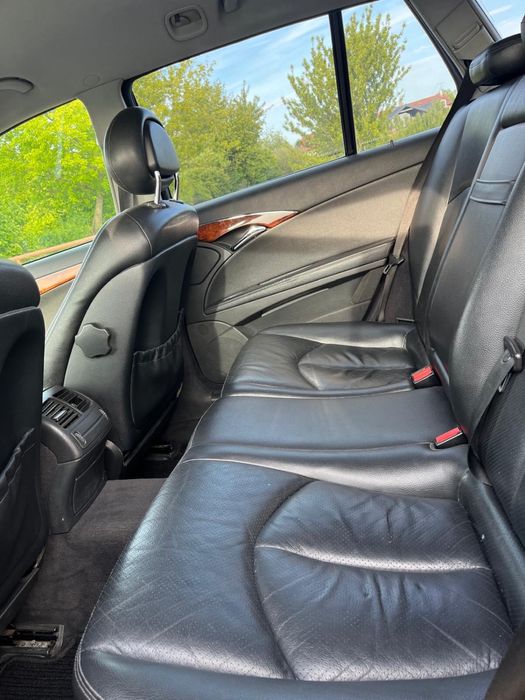 Sprzedam Mercedesa E-Klasy W211–2.7 CDI (mapowany na 211 KM) Elegance