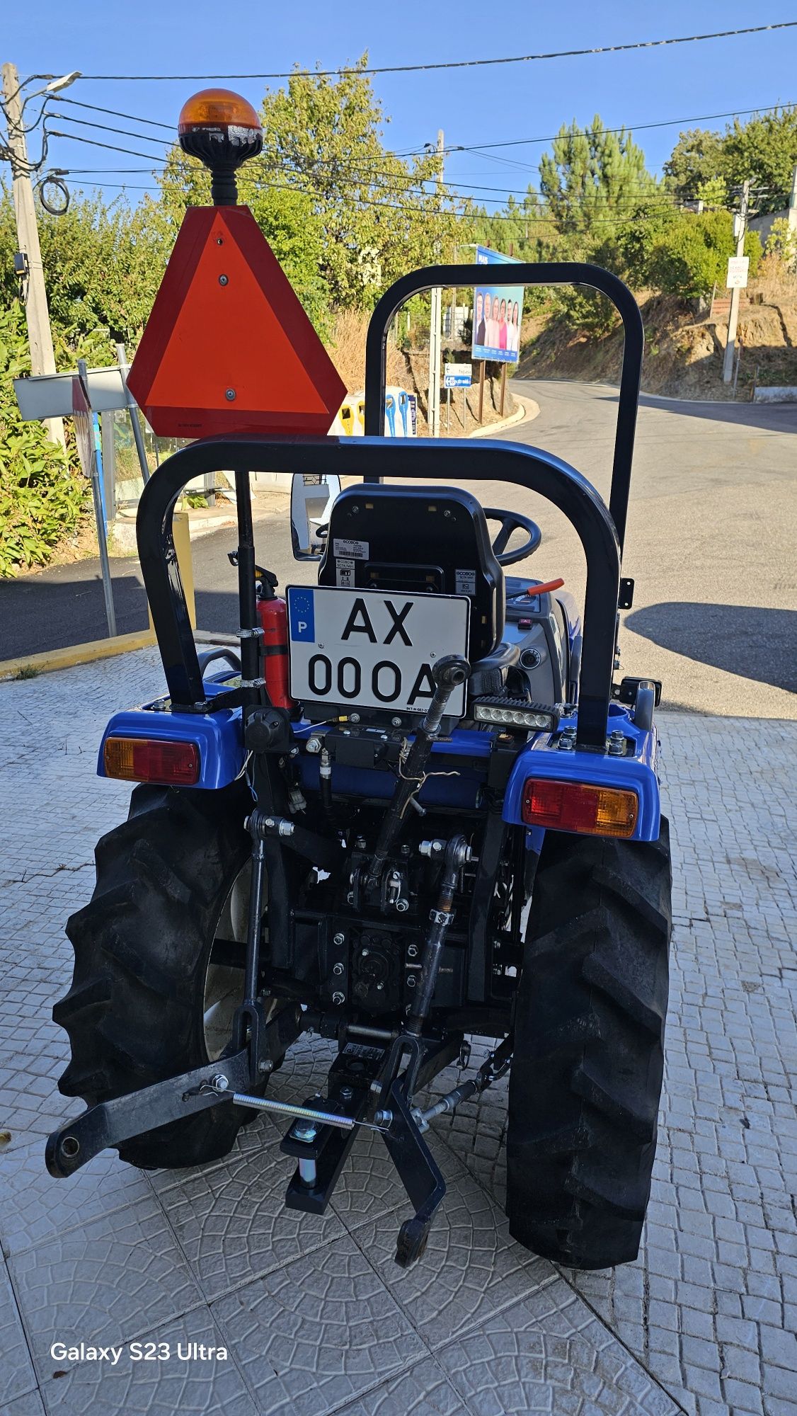 Tractor Iseki TM3247
