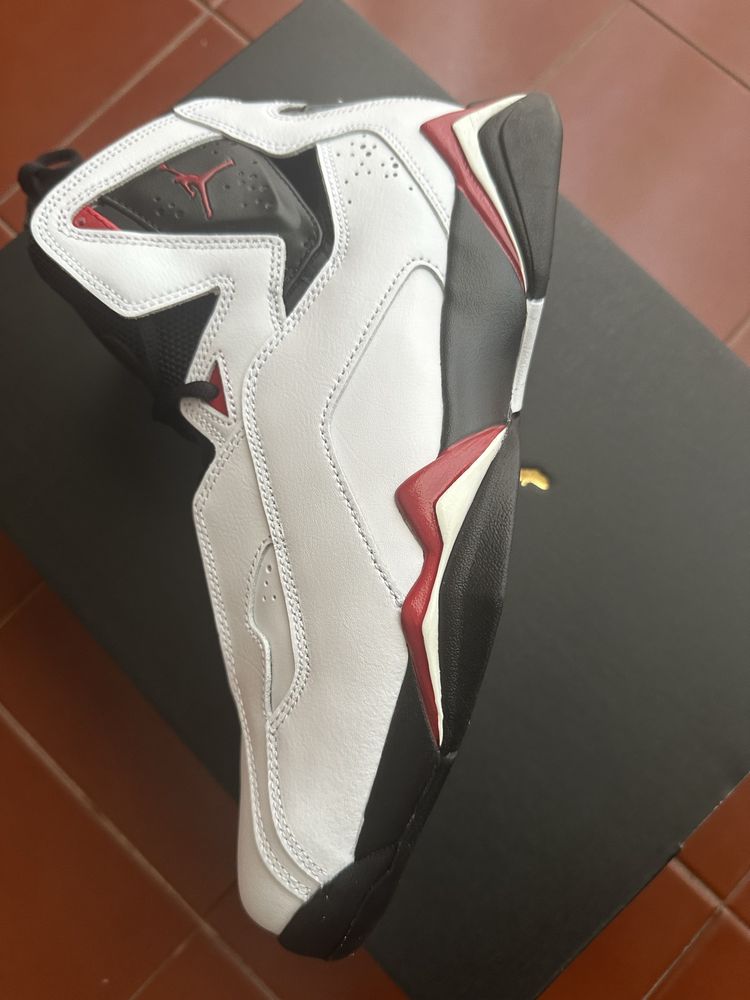 Jordan true fligth