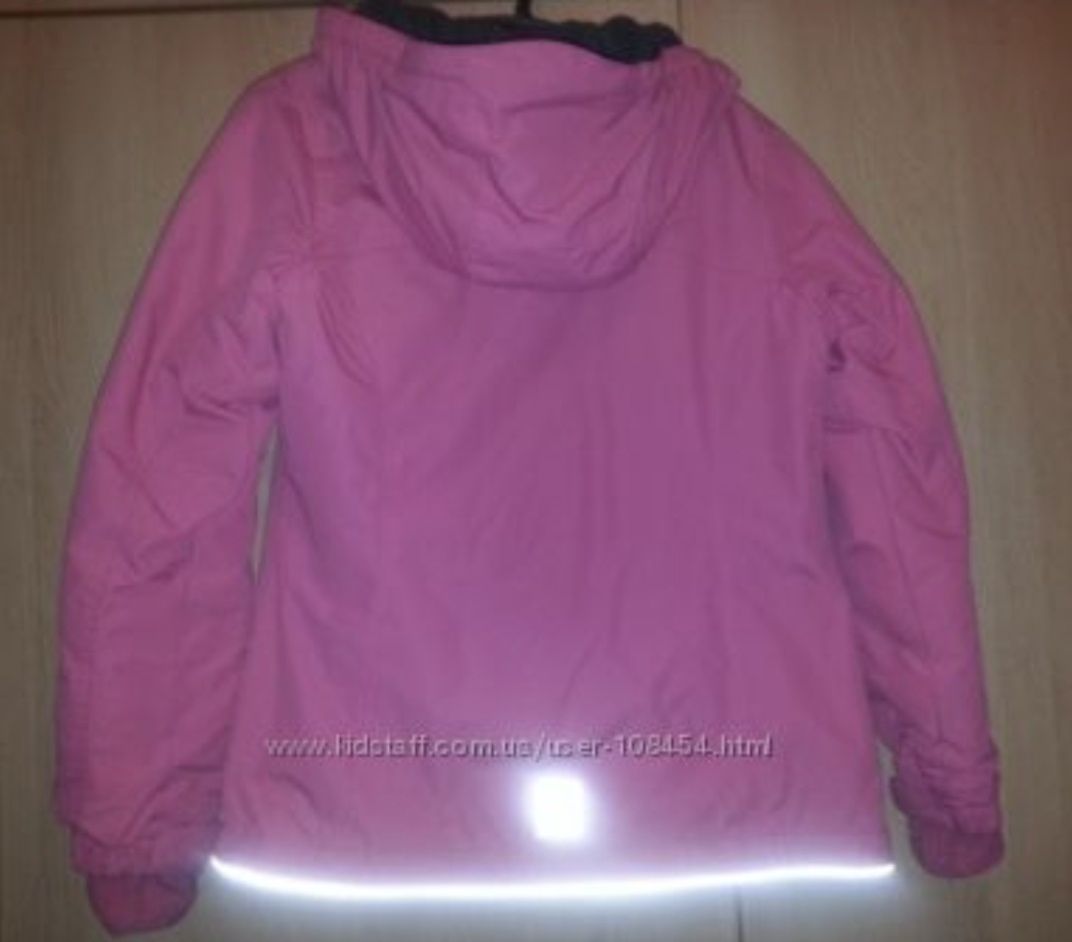 Куртка рожева на підлітка 10-12 років