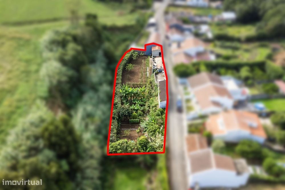 Terreno Rústico no Cabouco