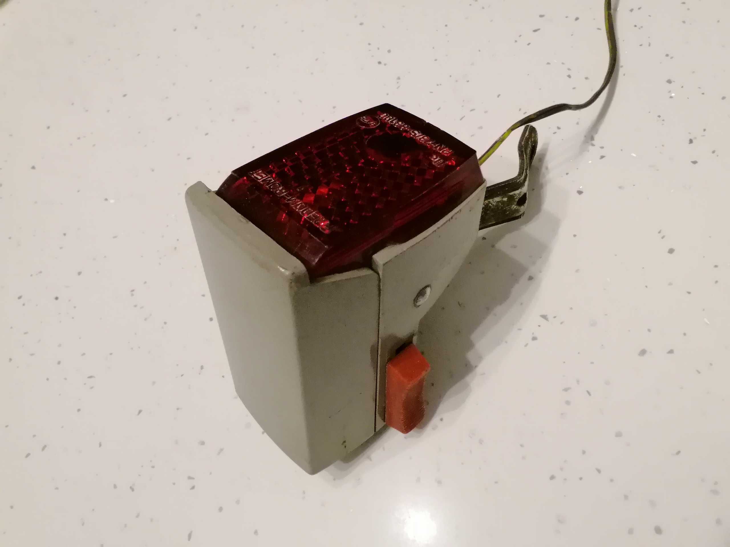 ROMET - tylna lampka na baterie z okresu PRL u
