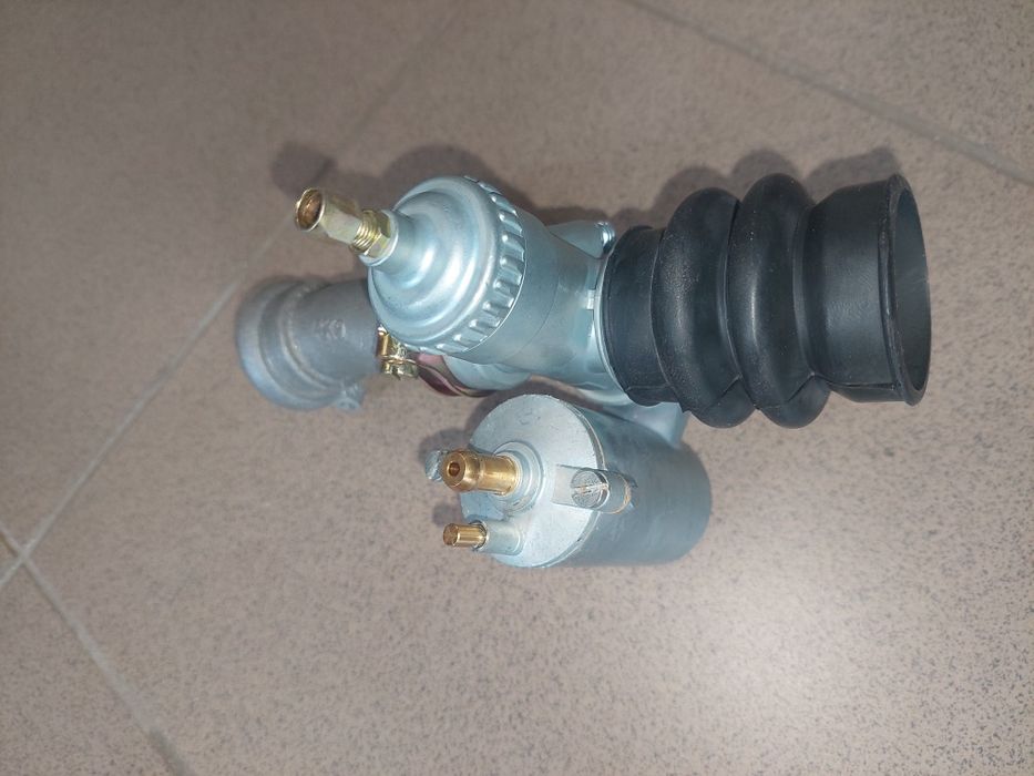 Sprzedam nowy kpl gaznik+kruciec+guma filtra wsk125 m06 b3