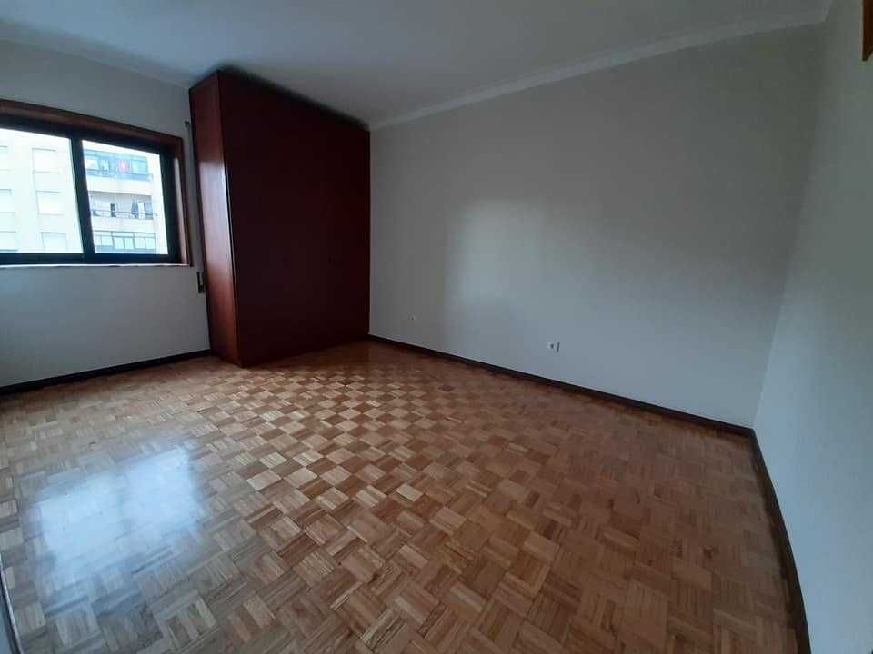 Apartamento T3 em Ferreiros - Braga