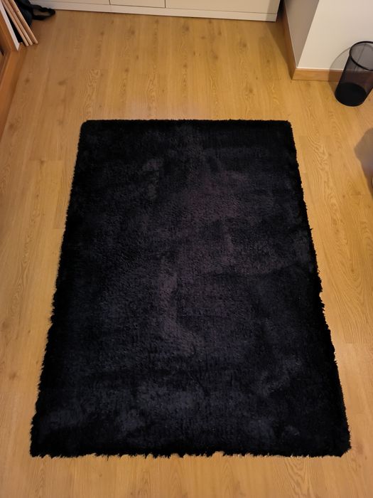 Tapete preto 120 x 170 pelo curto ikea