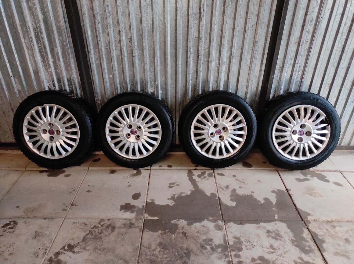 Koła zimowe Opony Felgi 175/65/15 Fiat Grande Punto
