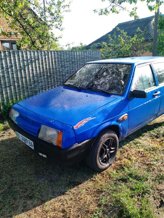 Продам автомобіль ВАЗ 2109.