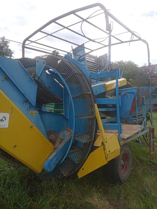 Kombajn ziemniaczany Anna do ziemniaków i cebuli