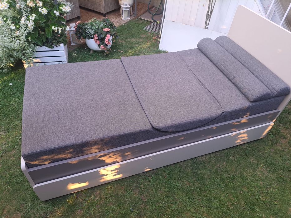 Łóżko VOX 90x200 + biurko 65x140 ZESTAW