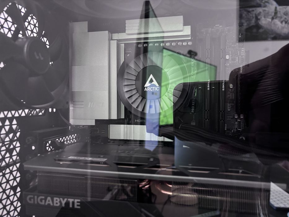 Komputer/PC  Ryzen 9 9900x - 4070 TI SUPER - 96GB DDR5 - MSI PRO