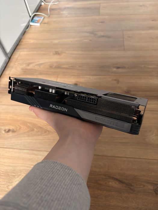 Karta Graficzna Amd Radeon 7600 XT 16GB