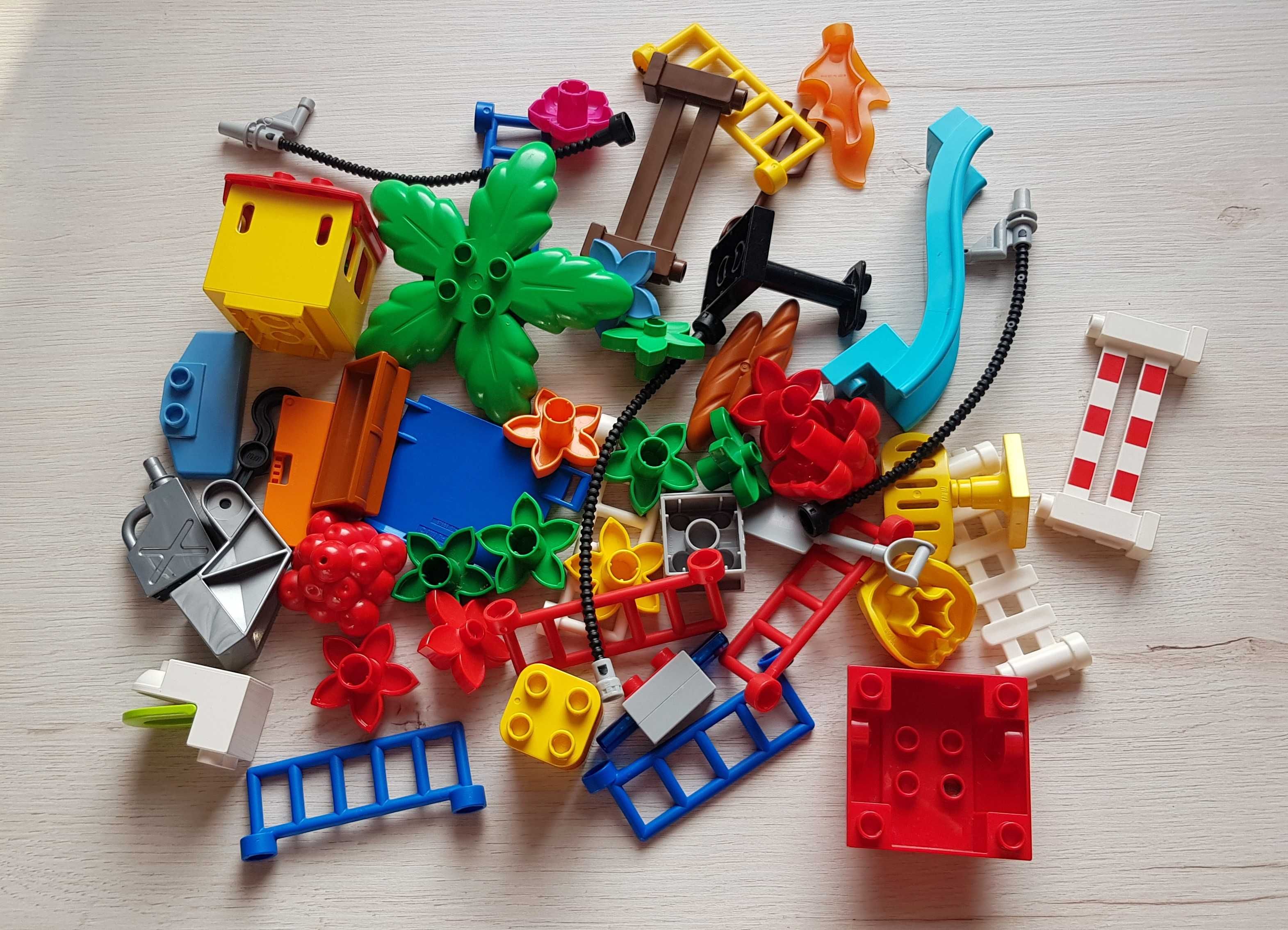 Lego Duplo MIX ok. 530 elementów