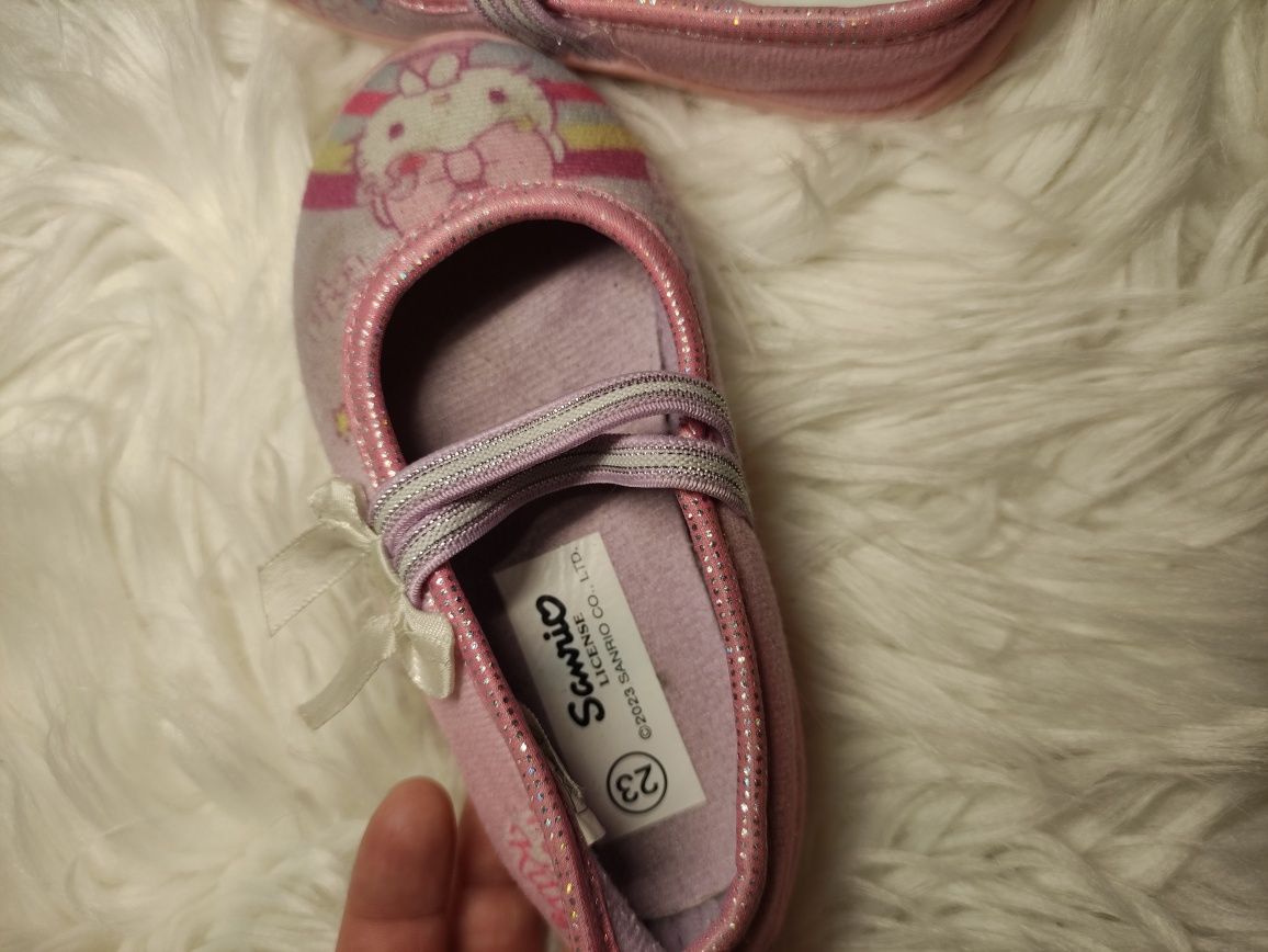 Kapcie Deichmann Hello Kity 23