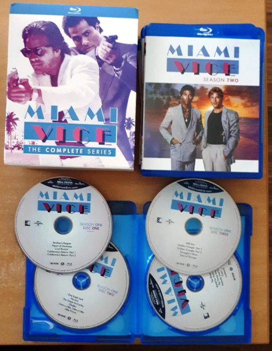 Série TV Miami Vice Completa - Bluray - Region A