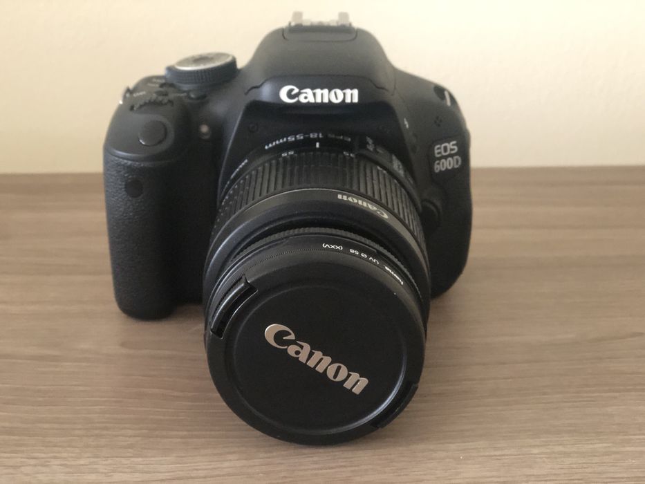 Máquina Fotográfica Canon 600D
