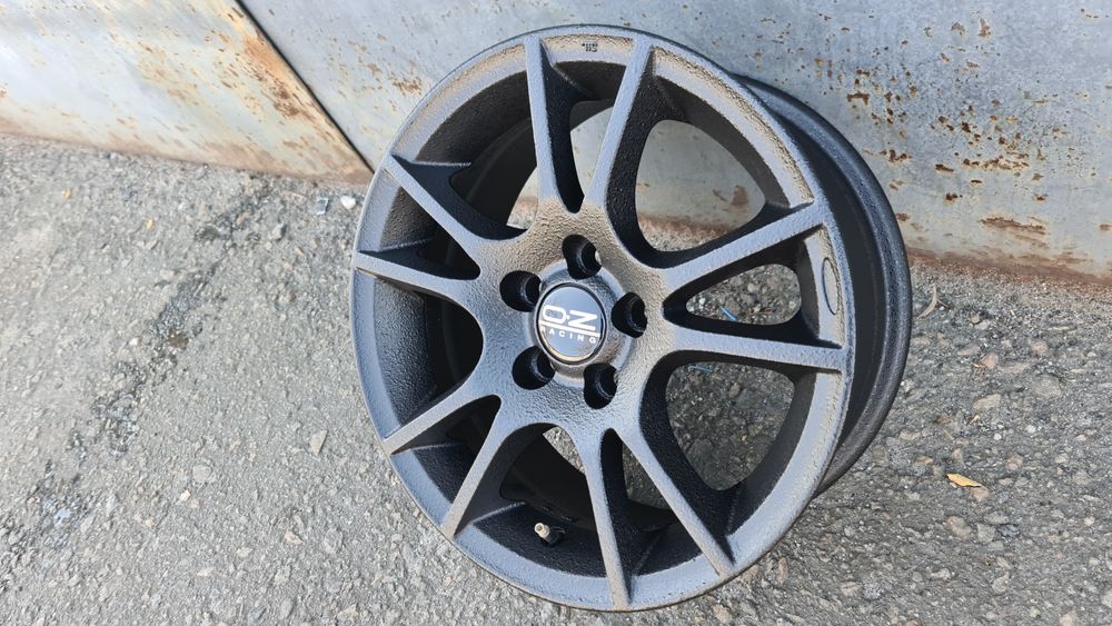 ОДИНОЧКА диск mak Италия R15 5*100 (фабия, поло, сиат, ауди, субару )