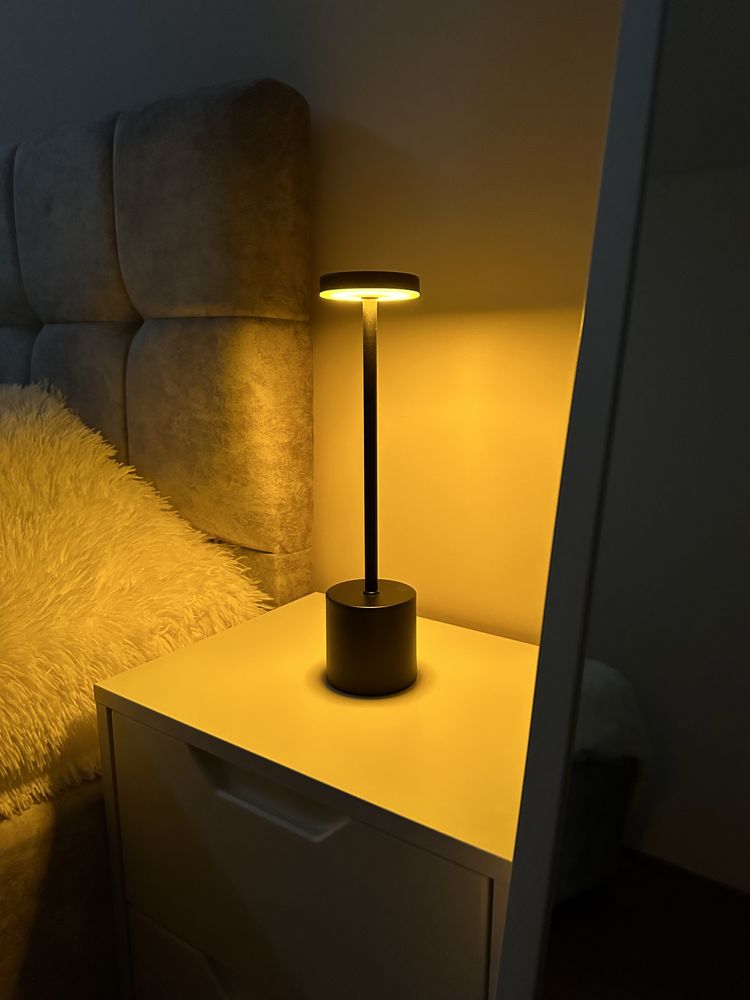 Настільна декоративна лампа безпровідна для дому ресторану на USB