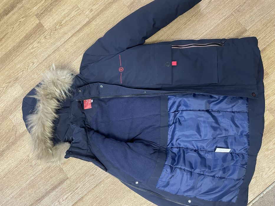 Продам зимнюю крутую парку куртку пуховик р.146-152