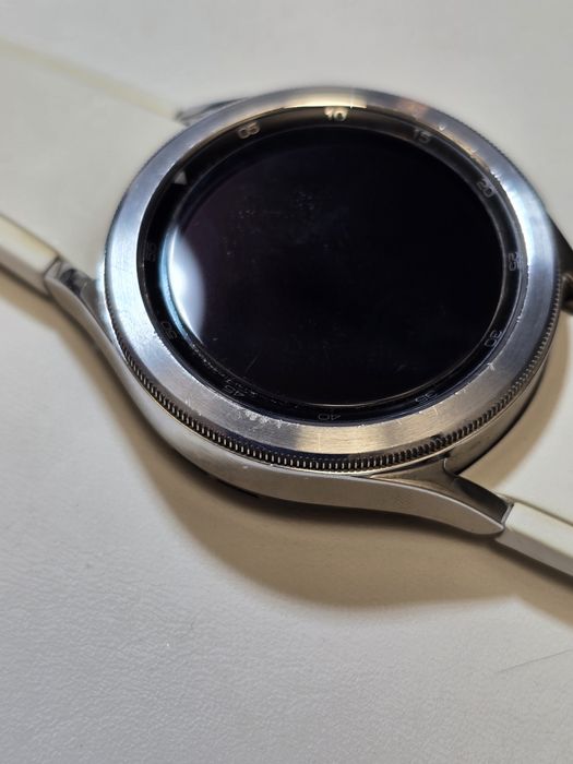 Samsung watch4  classic 42 mm