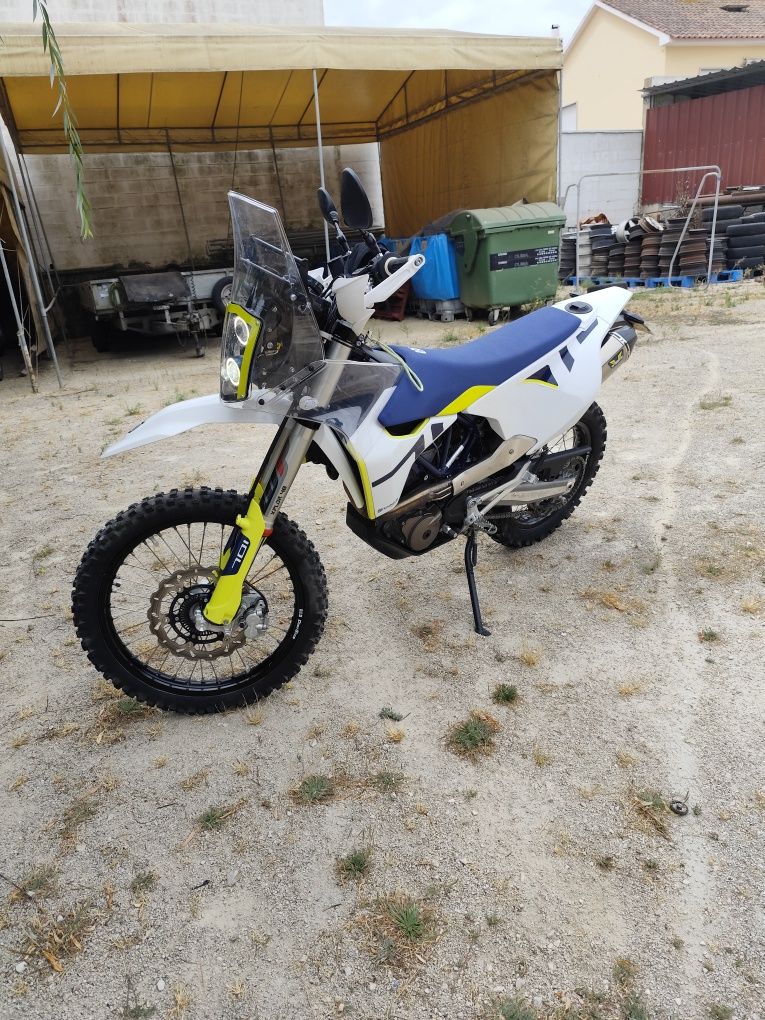 Husqvarna 701  enduro