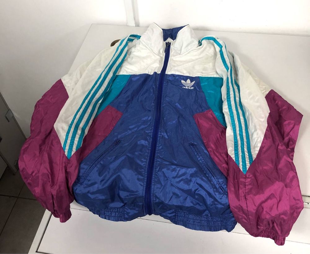 Свитшот офф вайт кофта off white поставка вещей шорты джордан найк реп