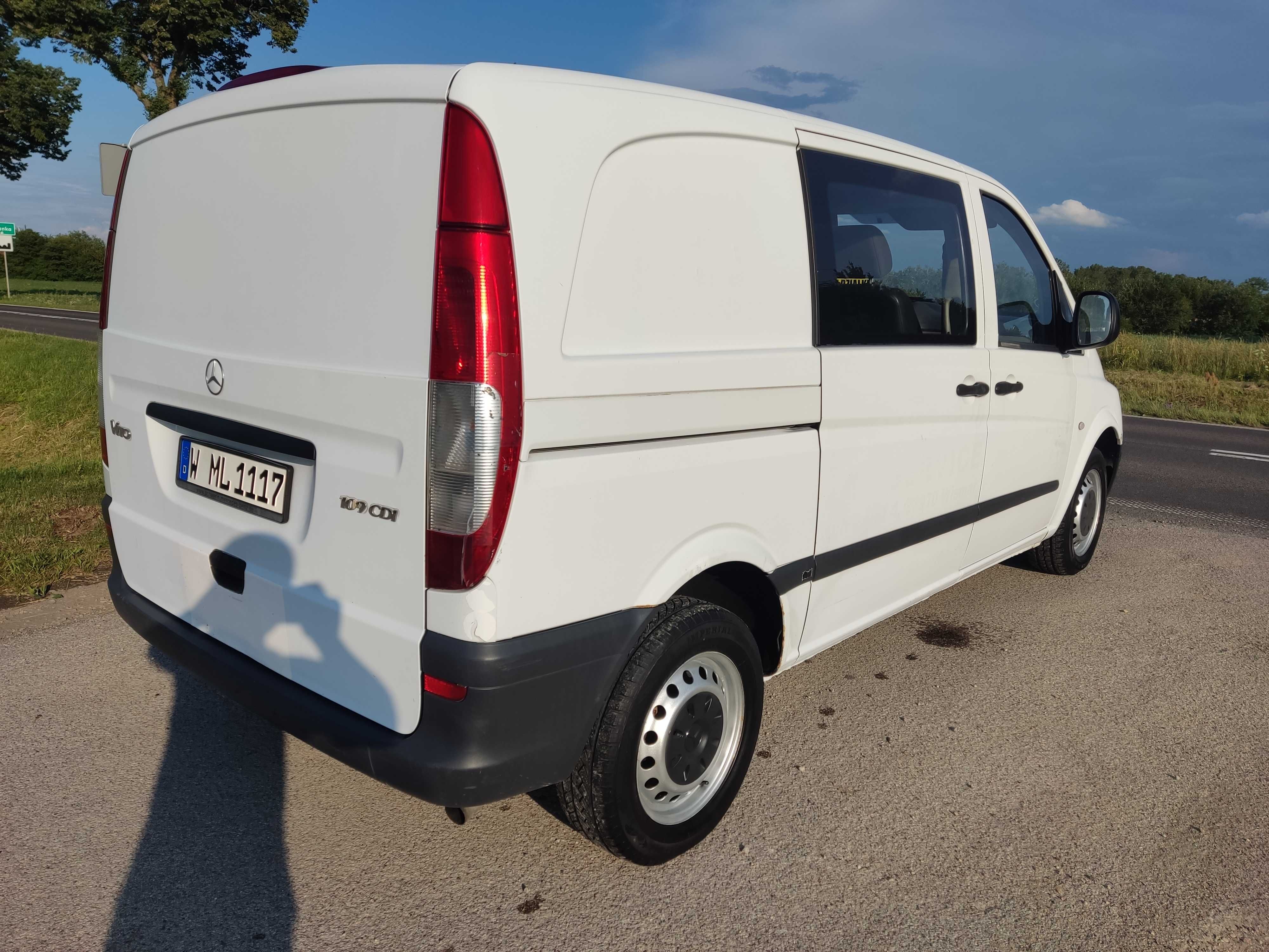 Mercedes Benz 109 CDI W639 VITO MIXTO 5osobowy DOKA brygadowka NIEMIEC