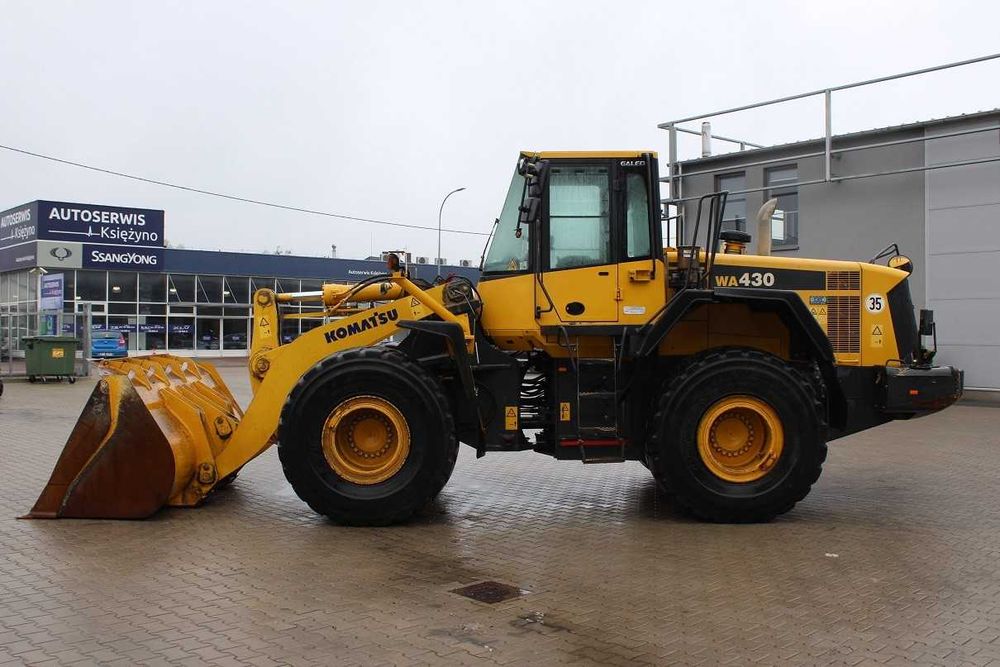 Ładowarka Kołowa Komatsu WA430-- Wynajem