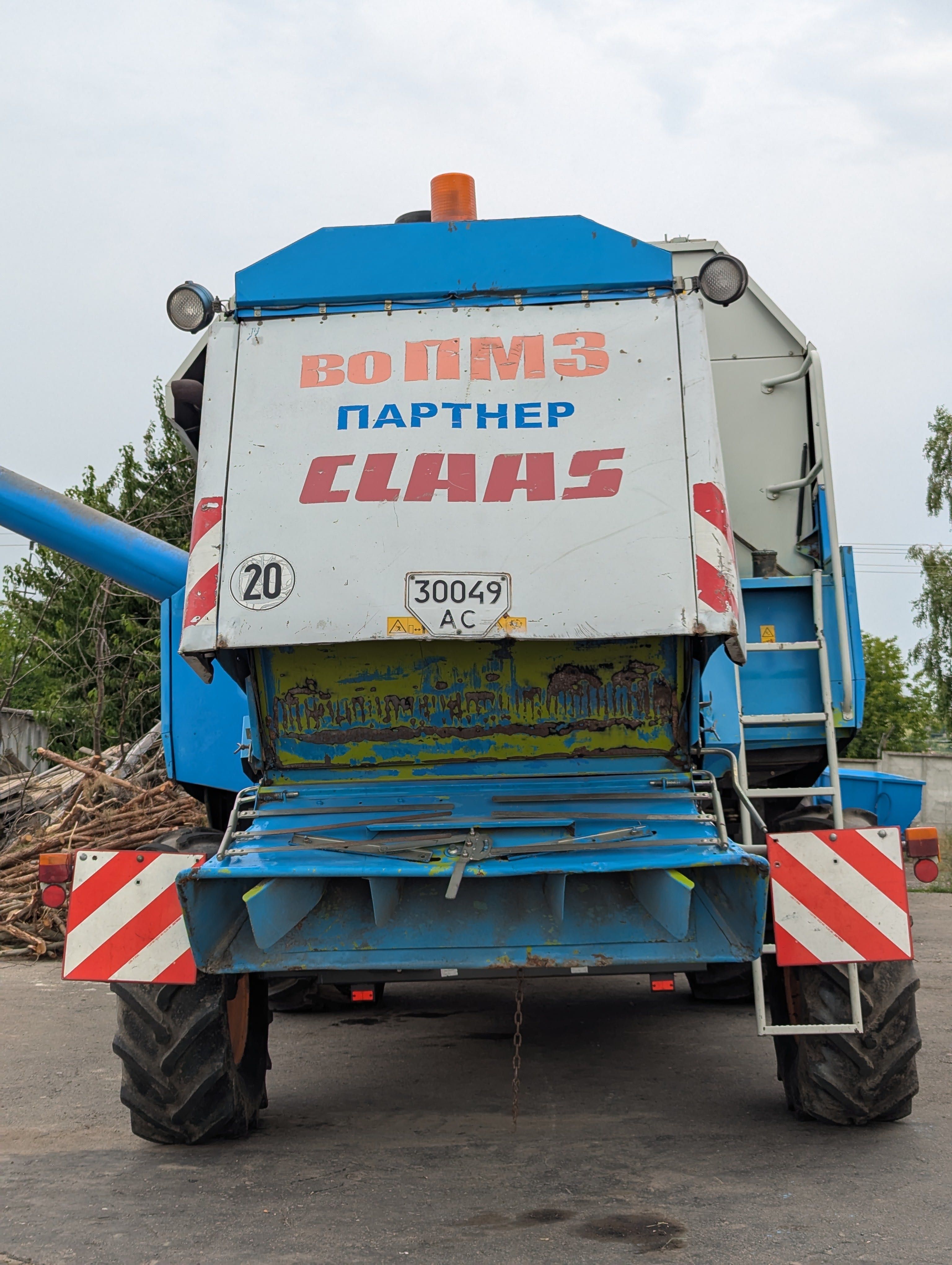 Комбайн Claas Mega 350 2004