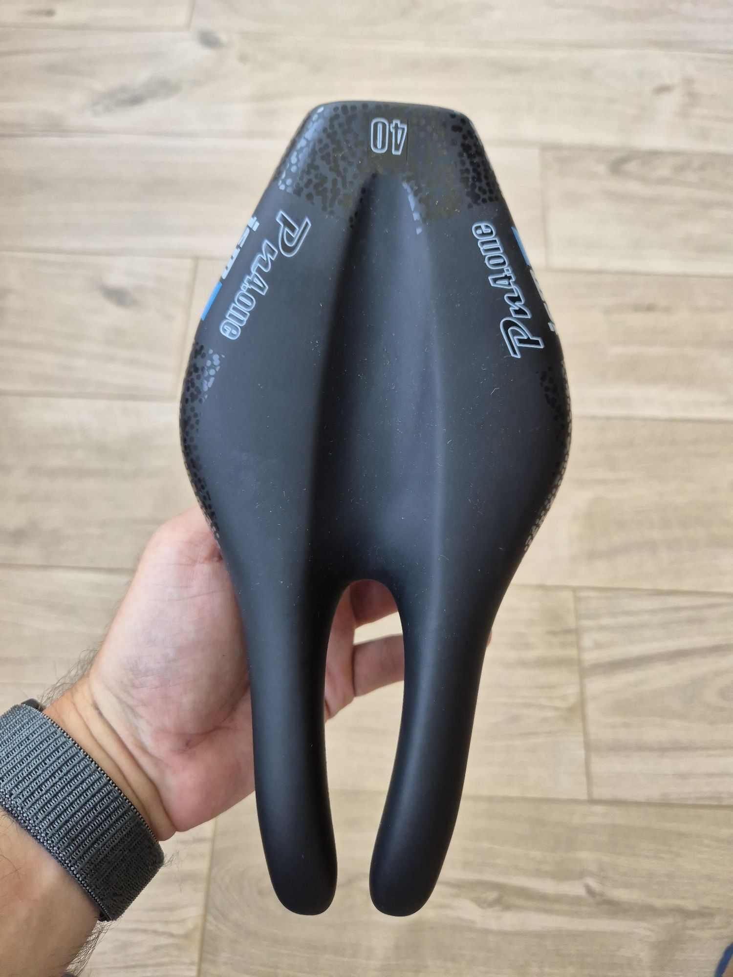 Selim ISM PN 4.1 40 - Performance Triathlon/TT - Excelente Estado