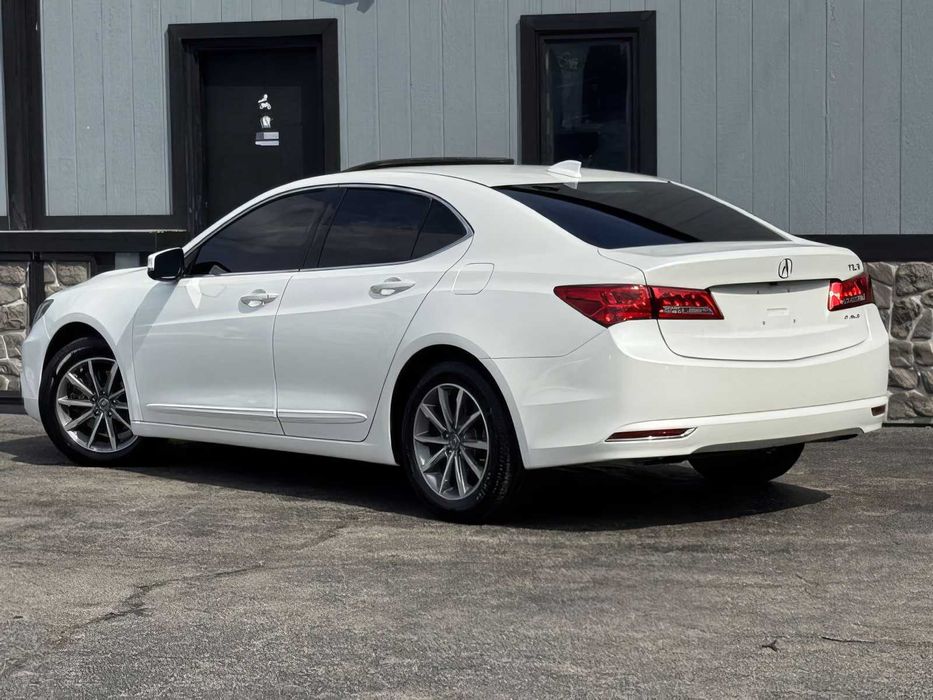 Acura TLX      2018