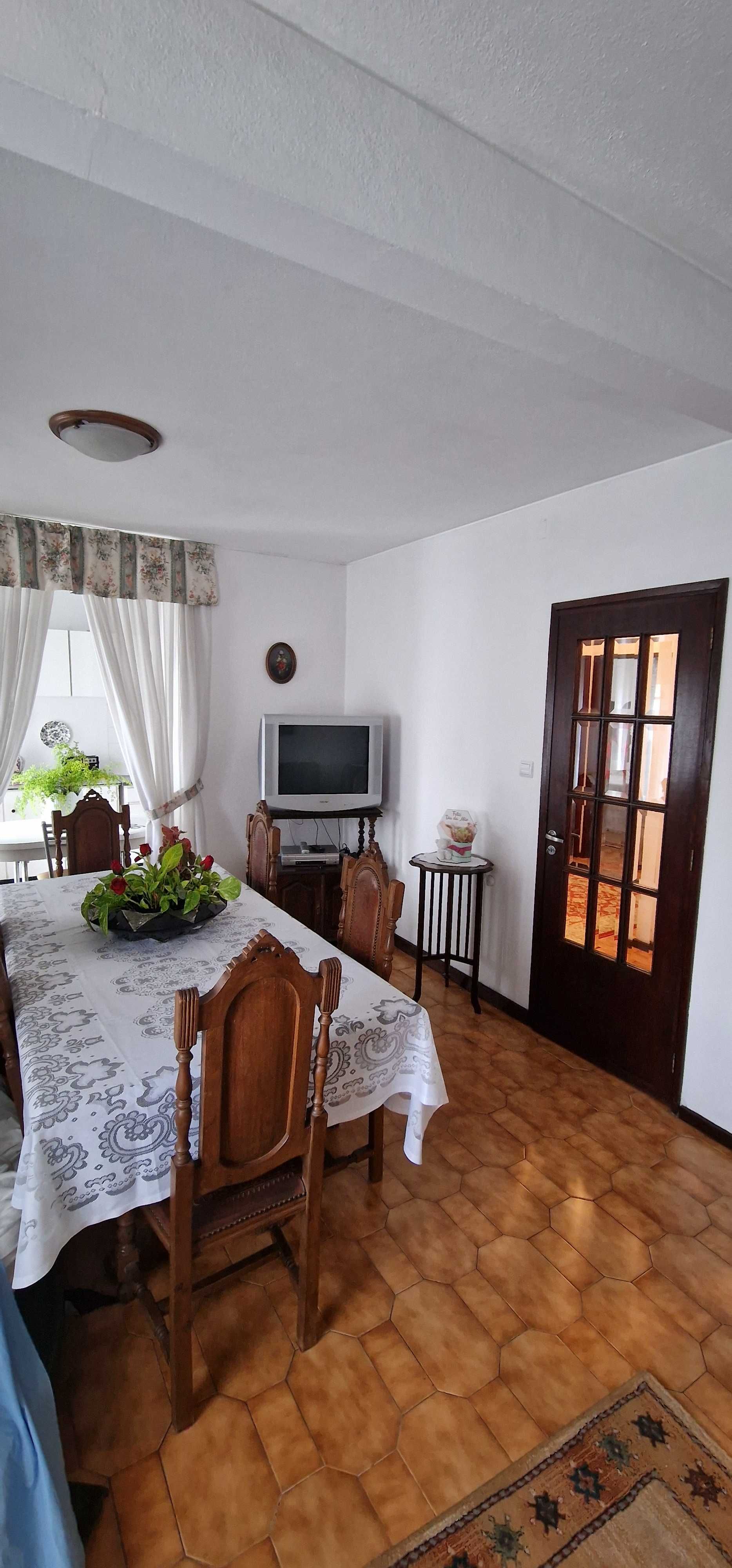 Apartamento T-3 no centro de Fafe
