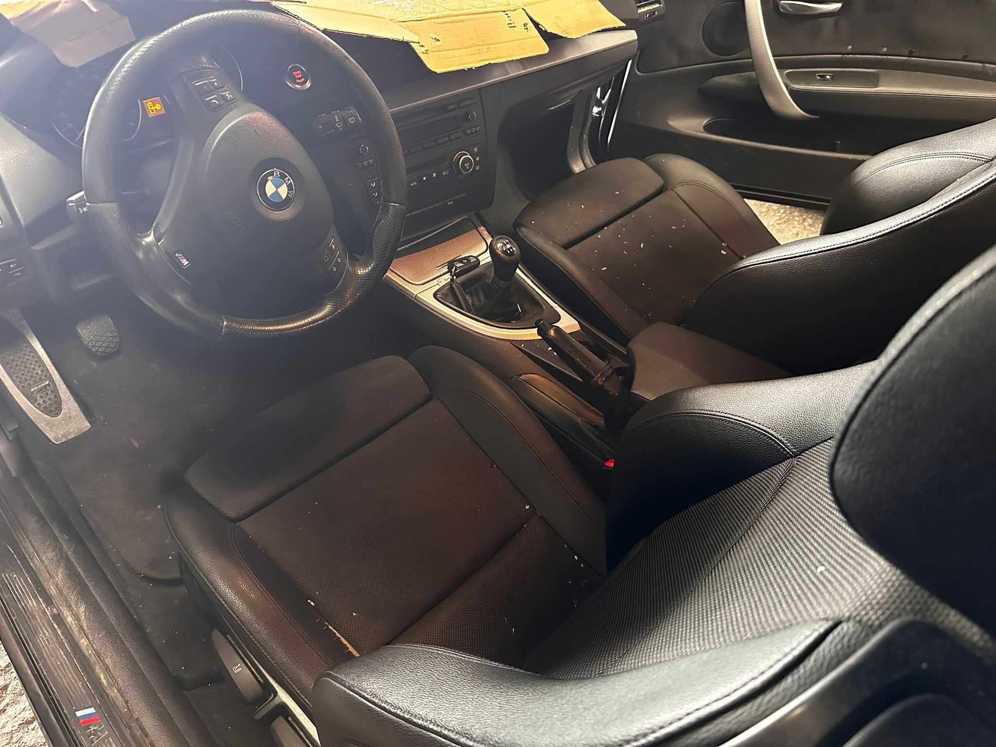 BMW 118d pack M de 2007 Salvado