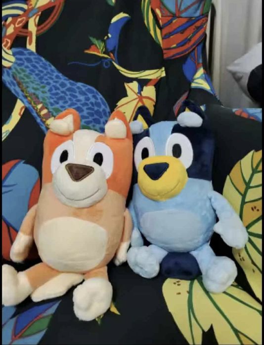 Peluches Bluey e Bingo