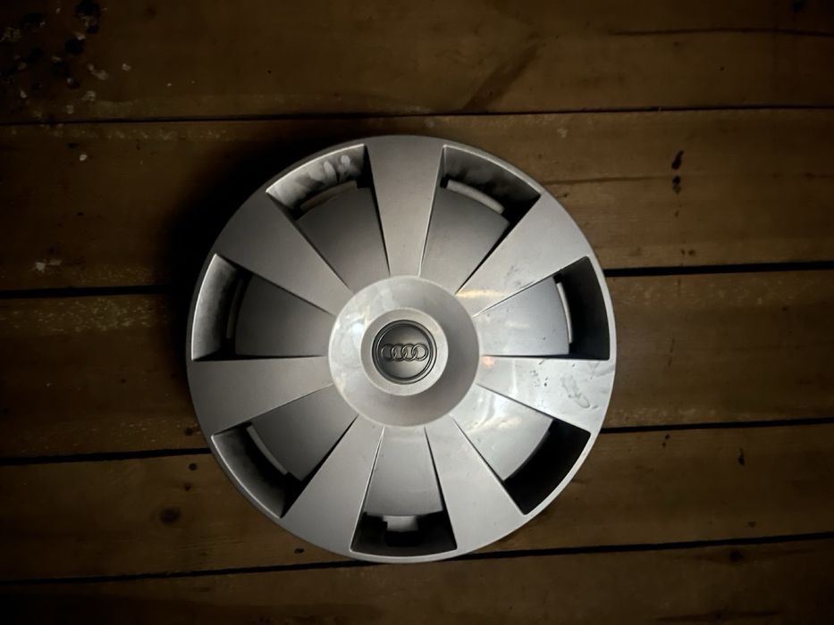 Ковпаки R16 AUDI оригінал