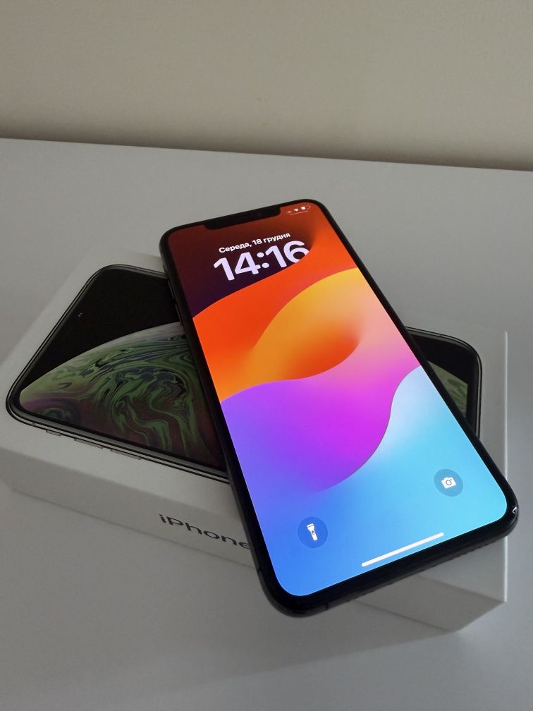 iPhone XS Max 512GB Space Gray