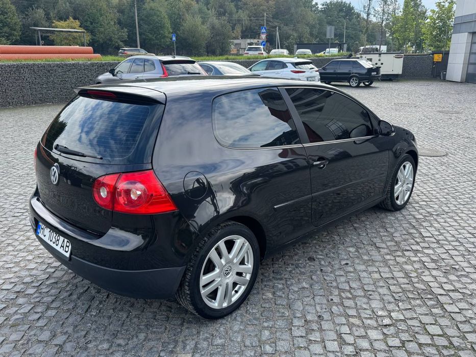 Volkswagen Golf 1.4 FSI