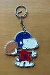 Vintage kitsch Snoopy NFL American Football Retro Keychain 70s