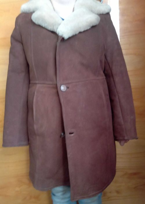 Sprzedam ciepły stylowy kożuch 182 cm z PRL