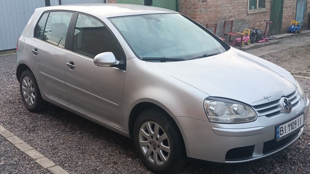 Volkswagen Golf 1.6 mpi
